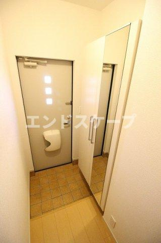 Ｒ・ＳグランツⅡの玄関|高崎、前橋のお部屋探しはエンドスケープまで！お客様の理想お聞かせ下さい♪