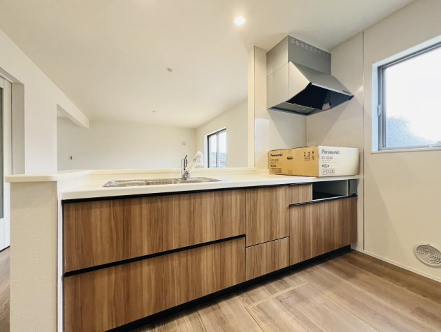 碧南市岬町四丁目5番『仲介手数料無料』新築戸建てのキッチン