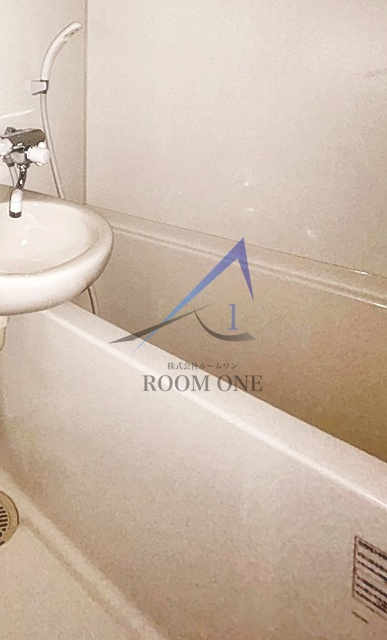 ラヤンヤードの浴室|お風呂です。