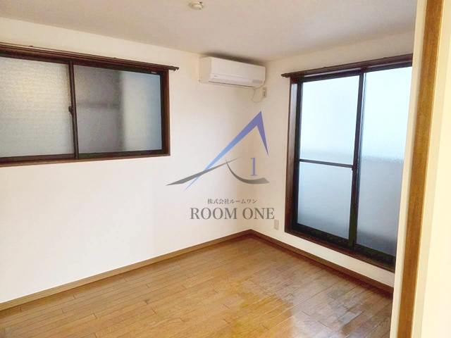 仲居邸の寝室|寝室です。