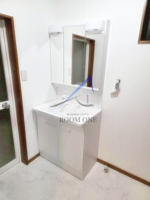 仲居邸の洗面所|洗面台です。