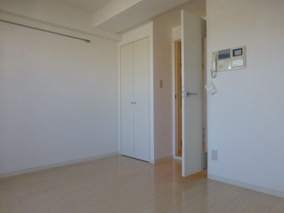 【周辺】 | レジディア三越前