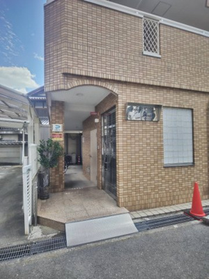 【エントランス】 | メゾン・ド・ファミーユ