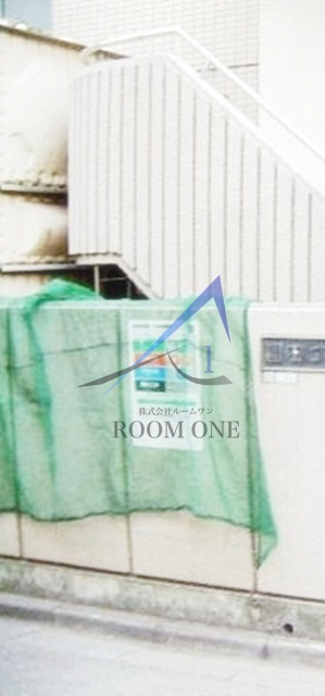 園田コーポのその他共用部分|敷地内ゴミ置き場です。