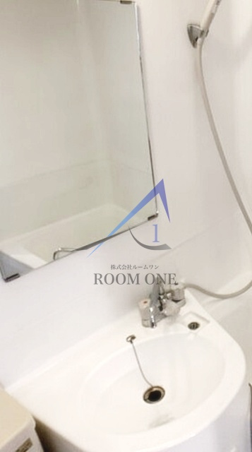 ソフトタウン青山の洗面所|洗面台です。