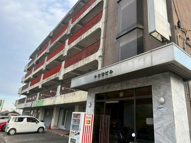 四日市市　一棟マンションの外観