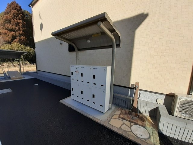 ポスト　フォルトナートＢのその他