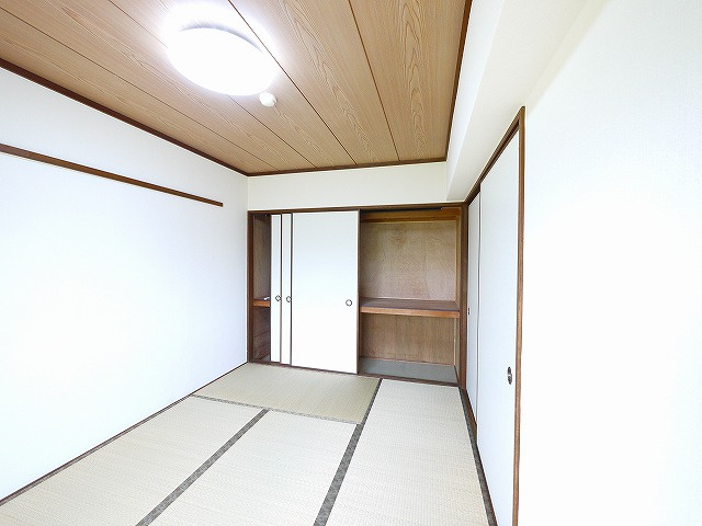 メイブルーム都祁の和室