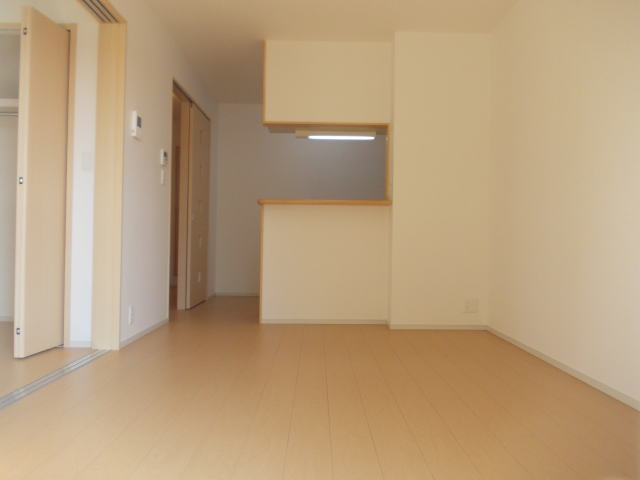 上参番館の居間・リビング