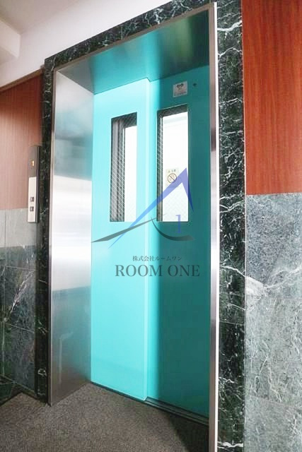 ＥＣＬＵＳＥのその他共用部分|エレベータ―です。