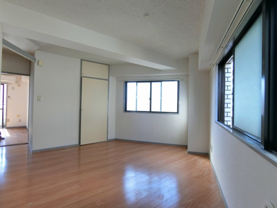 【居間・リビング】 | レジデンス ミヤタ | レジデンス ミヤタ　　豊島区要町