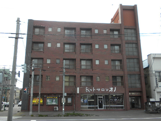 第1恒陽マンションの外観
