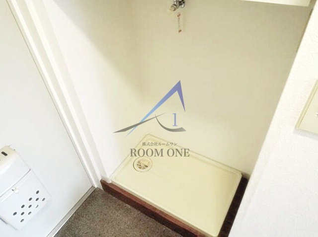 アーバン・ドヌールの設備|洗濯機置場です。