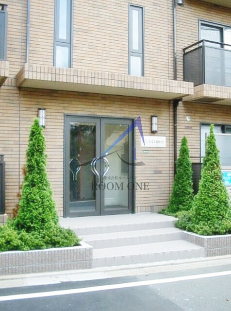 サニーヒルズ自由が丘のエントランス|エントランスです。