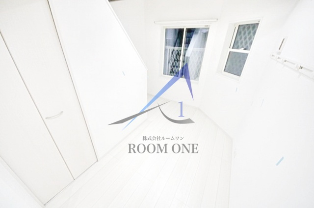 ハーミットクラブハウス白楽Ⅱの居間・リビング|洋室のお部屋です。