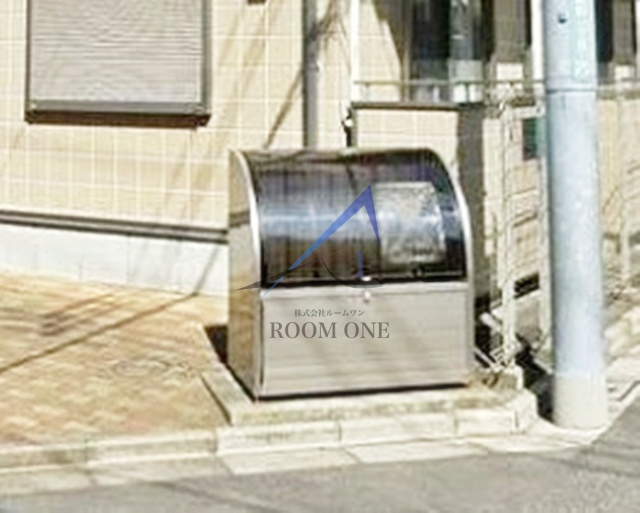 アルトピーノのその他共用部分|敷地内ごみ置き場です。