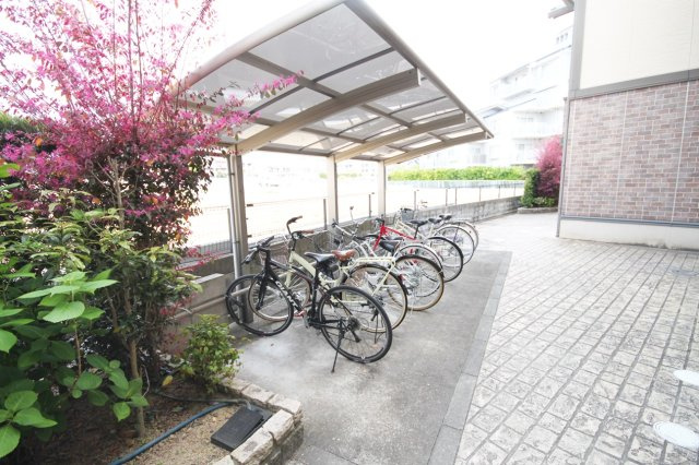 シャルマン松香園（ショウコウエン）のその他共用部分