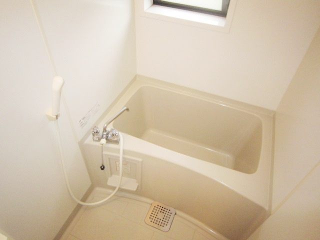 シャルマン松香園（ショウコウエン）の浴室|お風呂で日々の疲れを落としましょう