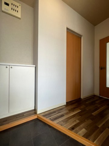 メルヴィルA棟の玄関