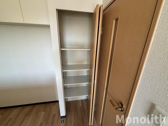 ネオビヤンIの内装