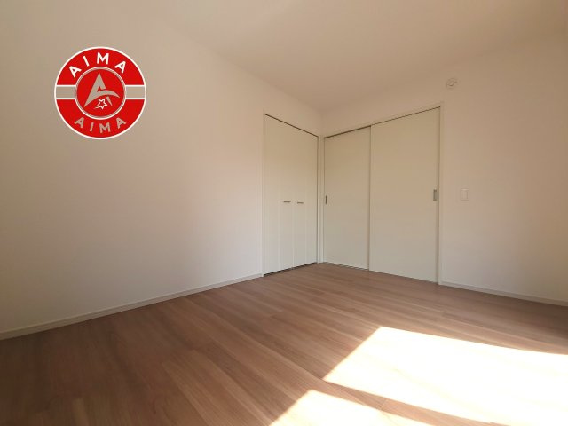 糟屋郡久山町猪野第4-2棟（1号棟）　の洋室|採光良好な洋室は全居室、複層ガラスの遮熱効果と断熱効果で、一年中快適に過ごせます。