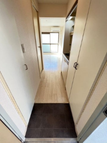 メゾン・ド・エルの玄関