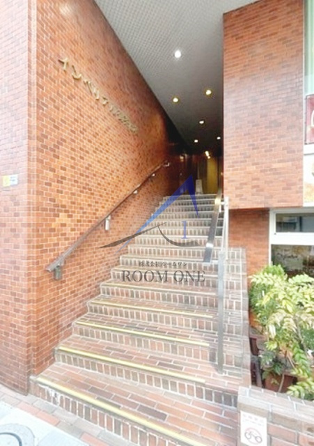 インペリアルお茶の水のエントランス|エントランスです。