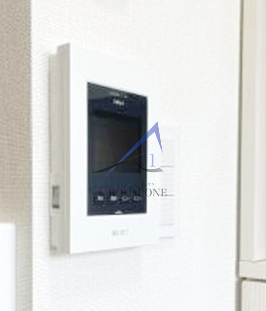 ハーモニーテラス四谷坂町のセキュリティ|モニター付きインターホンです。