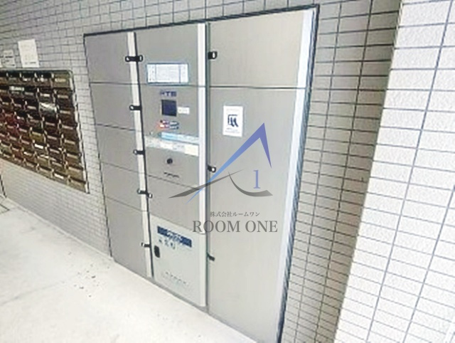 日神デュオステージ新御徒町のその他共用部分|宅配ボックスです。