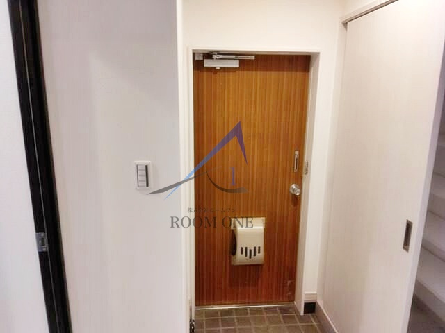 錦糸町一重ローヤルコーポの玄関|玄関です。