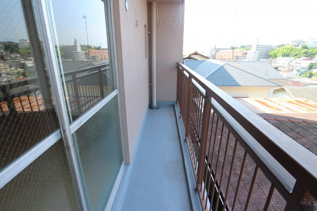 ピアシティ朝霧のバルコニー