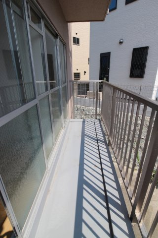 ピアシティ朝霧のバルコニー