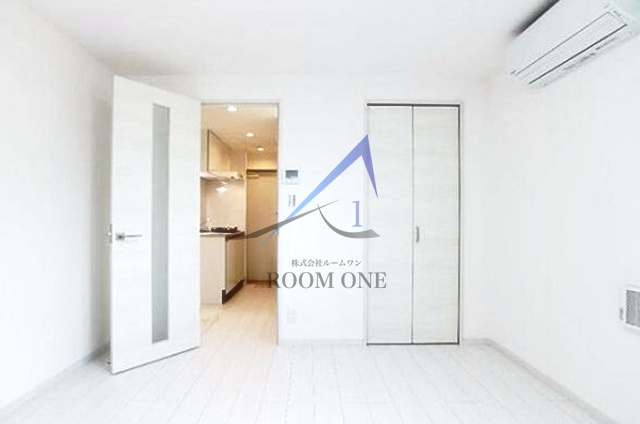 エルカーサ平和台の居間・リビング|洋室のお部屋です。