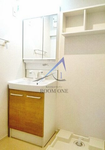 グリーンパースの洗面所|独立洗面台です。