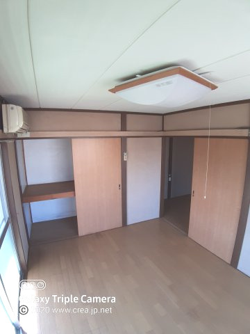 迫田マンションの洋室