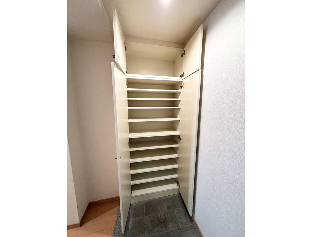 プレール・ドゥーク木場親水公園の内装