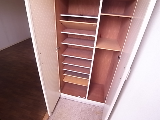 ハイツノナカの収納