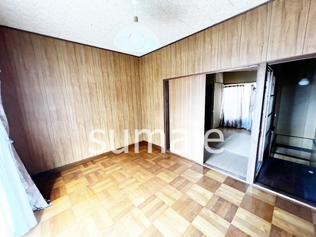 今谷上町戸建の居間・リビング|★きれいなお部屋です★