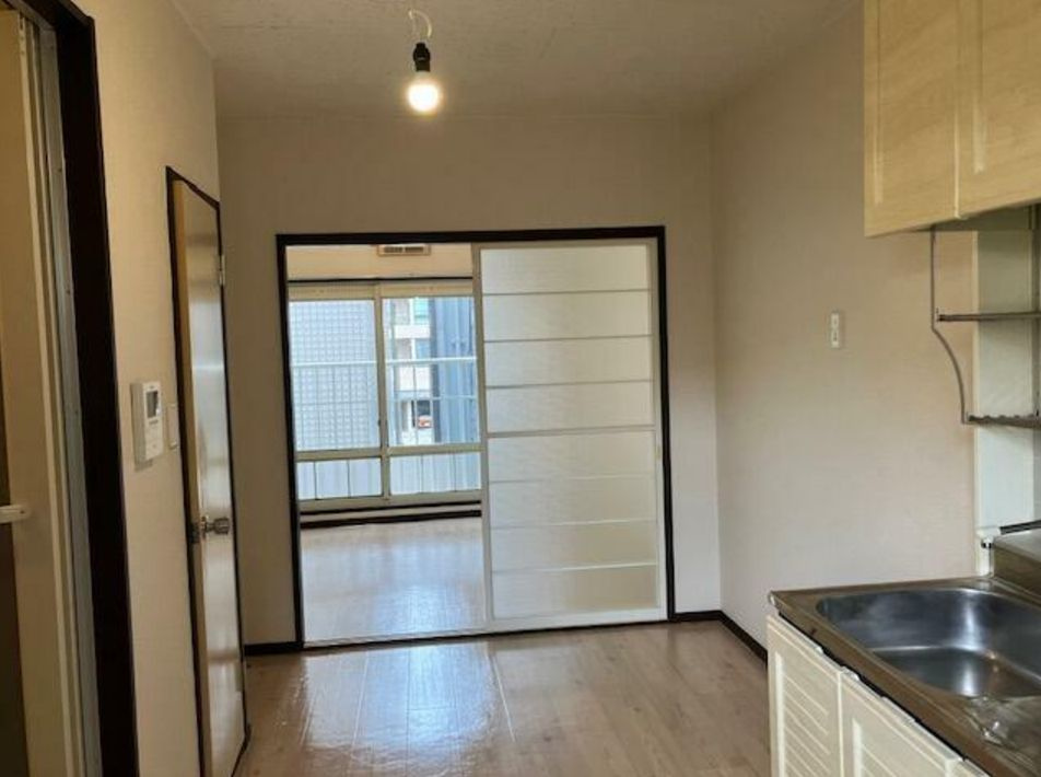 カルチャーコーポⅡのキッチン|広いキッチン（同一仕様写真）