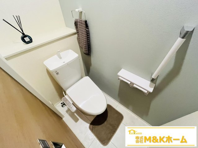 半田市板山町2丁目　全3棟　2号棟のトイレ|トイレ　温水洗浄便座付き☆