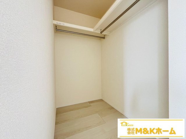 半田市板山町2丁目　全3棟　2号棟の収納|WIC完備☆（洋室7帖）