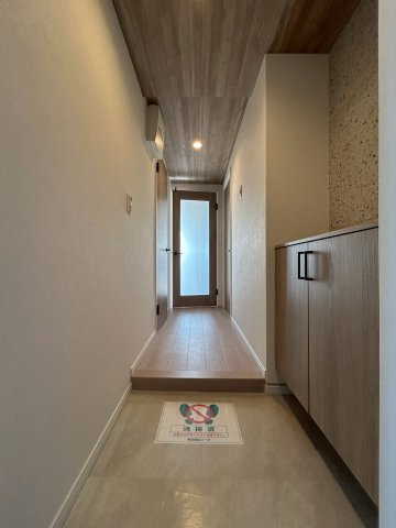 長居コーポラスの玄関|シューズボックス付きで玄関もすっきりです！