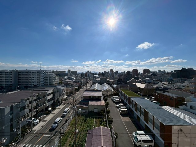 長居コーポラスの展望|上層階で眺望も良好です。