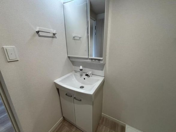 Casa　Lucidaの独立洗面台