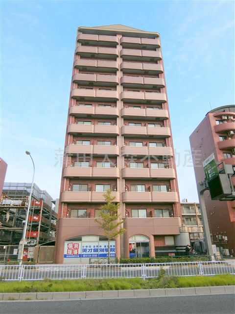 グランヴェルジュ大鳥居の外観|外観タイル張り　2006年2月築　SRC鉄骨鉄筋コンクリート造地上12階建て総戸数44戸　京急空港線大鳥居駅近徒歩3分の賃貸マンション　グランヴェルジュ大鳥居