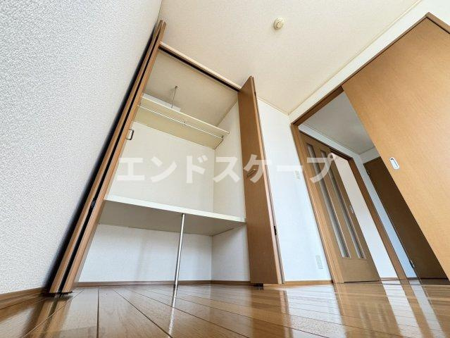 レトア絹香Bの収納|高崎、前橋、伊勢崎エリアのお部屋探しはエンドスケープまで！お客様の理想お聞かせ下さい♪
