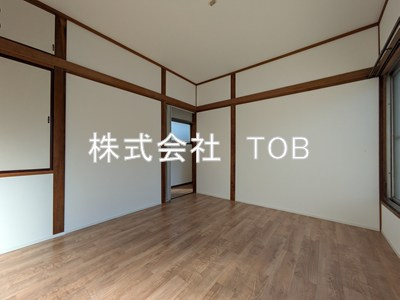 【洋室】 | 染地2丁目貸家-普通借家契約2年- | 2階洋室