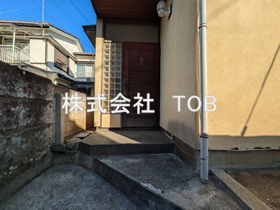 【エントランス】 | 染地2丁目貸家-普通借家契約2年-