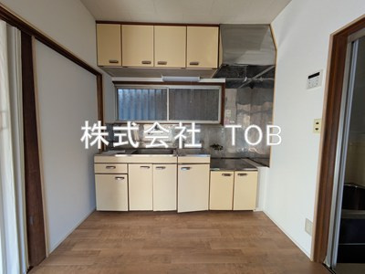 【キッチン】 | 染地2丁目貸家-普通借家契約2年-