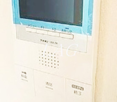 【セキュリティ】 | ロイヤルブルーム | モニター付きインターフォンです。